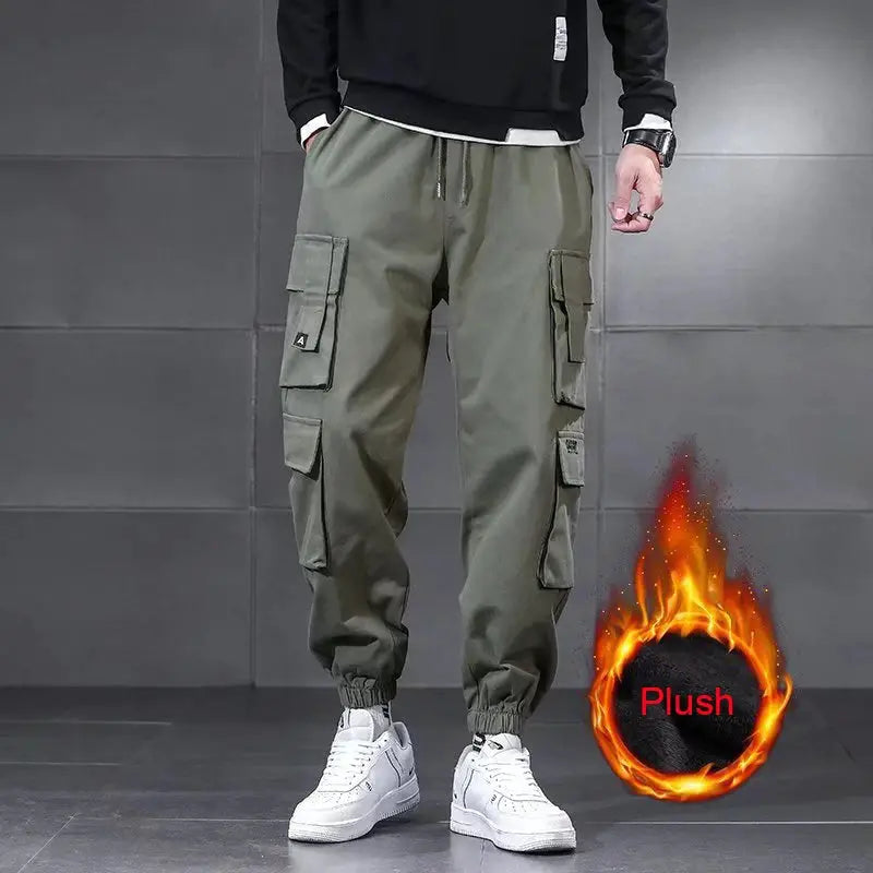 Winter lambswool cargo pants, olive green, waterproof outdoor pants with multiple pockets