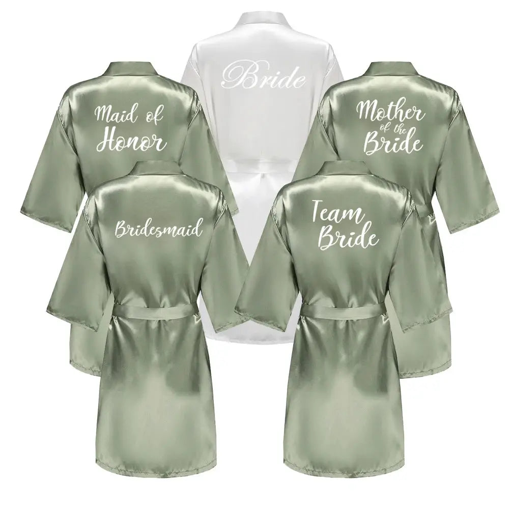 Bridal Satin Robes Set Grass Green White Short Getting Ready For Wedding Day Luxury Bride Monogram Bridesmaid