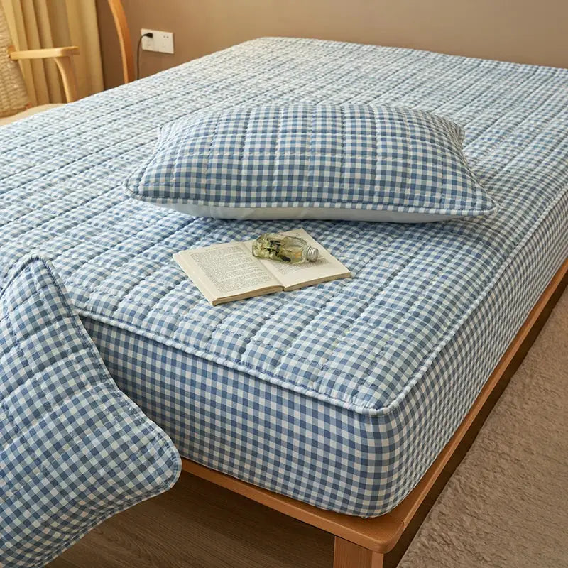 Simples Market quilted plaid mattress cover protector in blue gingham, breathable and antibacterial.