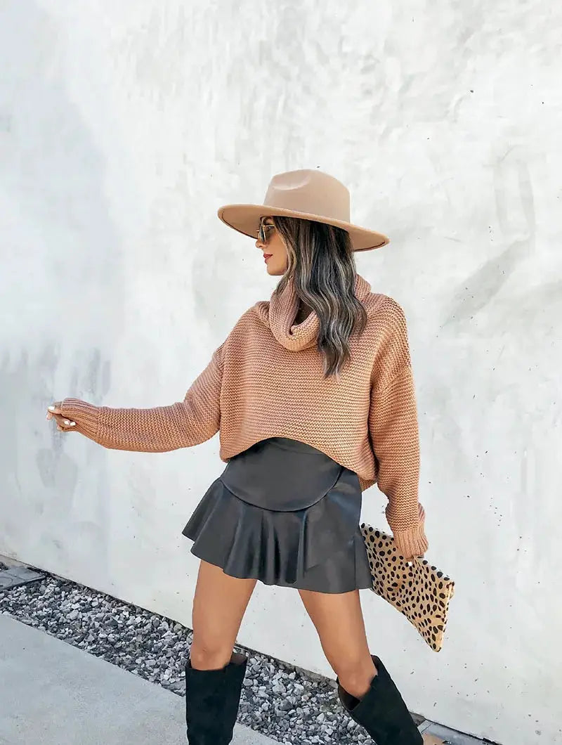 Women PU leather mini skirt with elastic high waist and pleated ruffle panels
