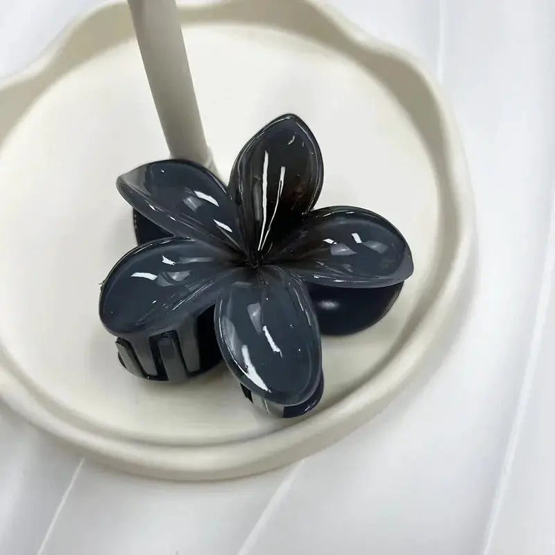 BelleBloom Large Matte Flower Claw Clip Secure All Hair Types With Durable Geometric Design