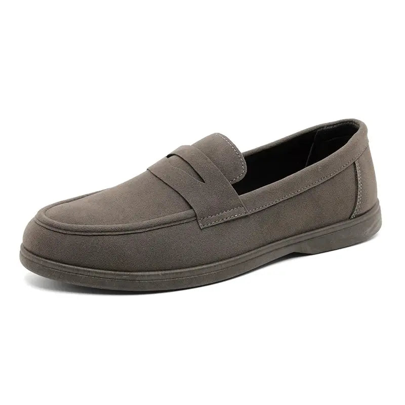 Simples Market men's slip-on loafer in brown suede-look with penny strap and soft sole