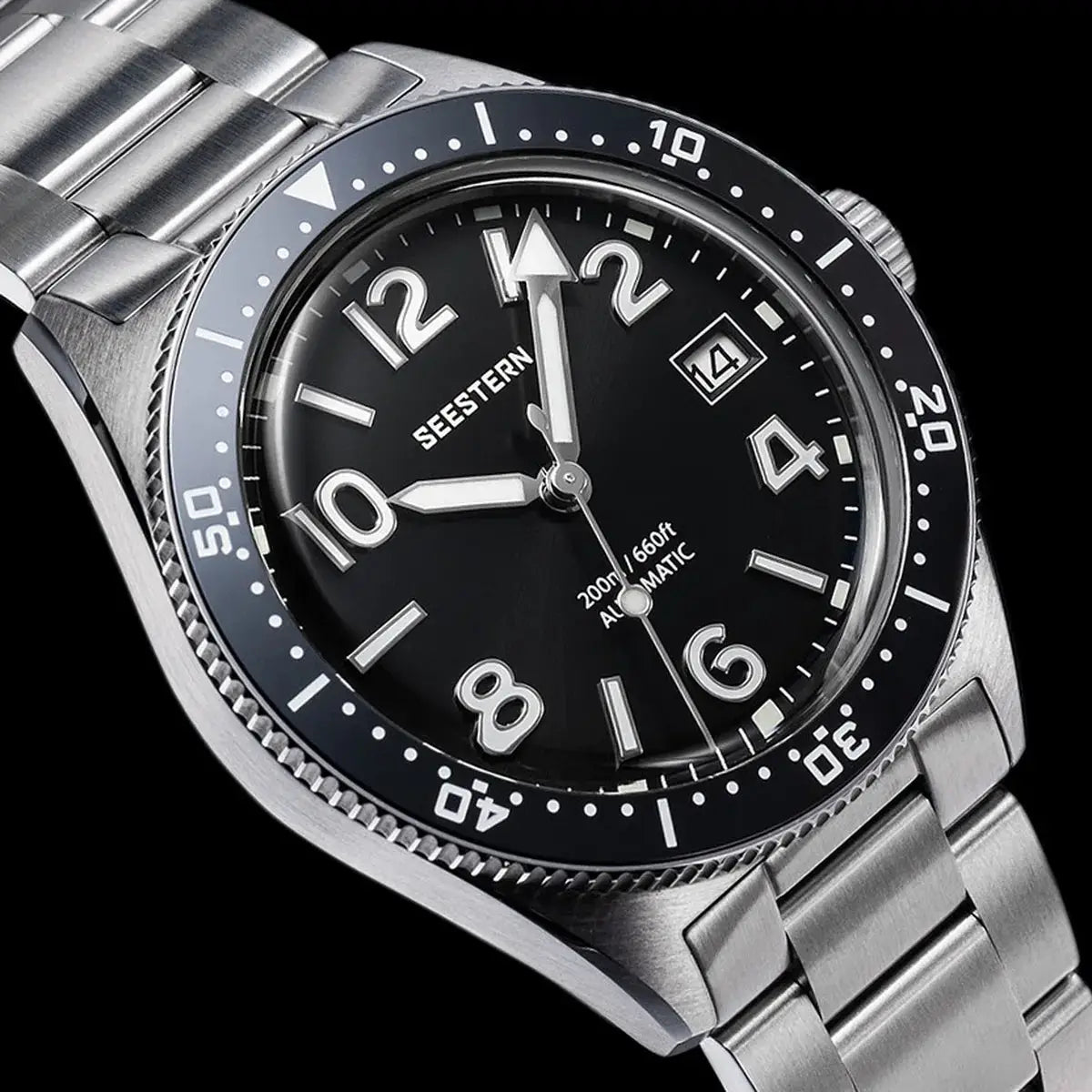 SEESTERN Diver Men's Watch with stainless steel bracelet, black dial, 200m water resistant, automatic NH35A movement.