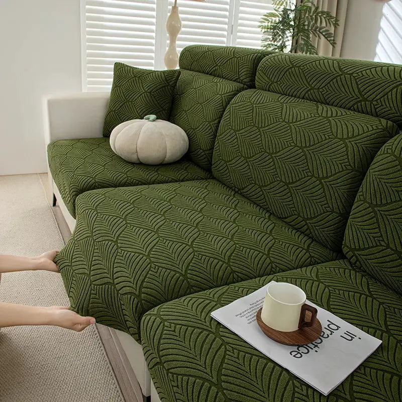 Sofa cover by Simples Market: thick plush green with elastic edges, leaf-pattern protector for living room furniture