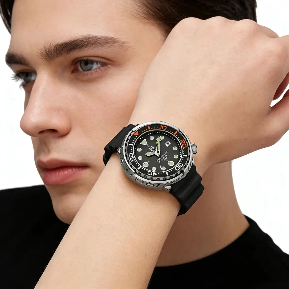 QINGXIYA men's quartz sports watch with silicone strap and luminous dial