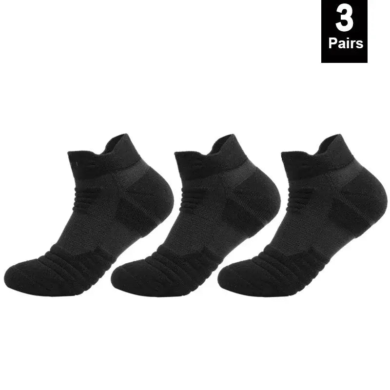 Anti Slip Mens Football And Basketball Socks Breathable Deodorizing Sweat Wicking Size 39 To 45