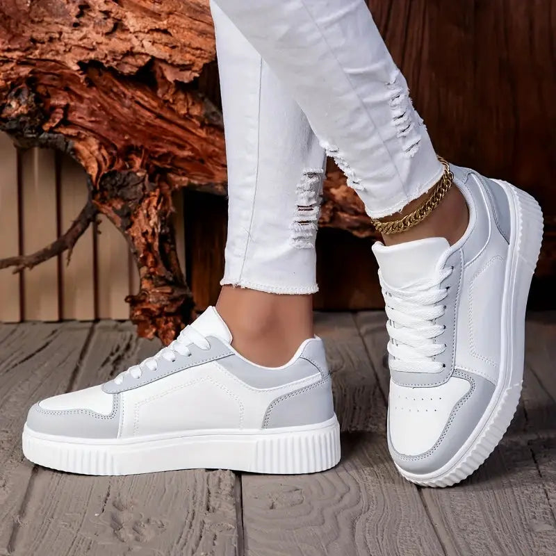 MAEDEF white lace-up sneakers by Simples Market; lightweight, non-slip vulcanized sole, unisex casual shoes (2 shoes)