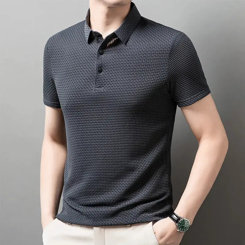 Men's polo shirt by Simples Market, short sleeve, dark textured navy, versatile casual top.