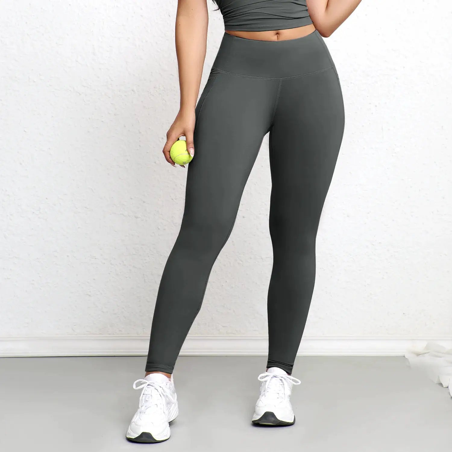 Leggings with pockets by Simples Market, high waist charcoal gray workout tights