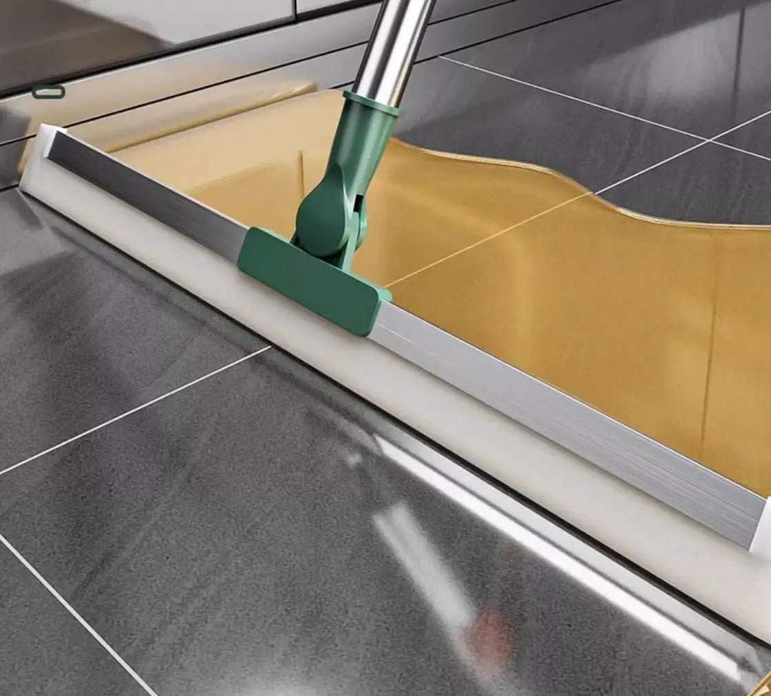 Floor squeegee with silicone scraper by Simples Market; green head and stainless steel handle