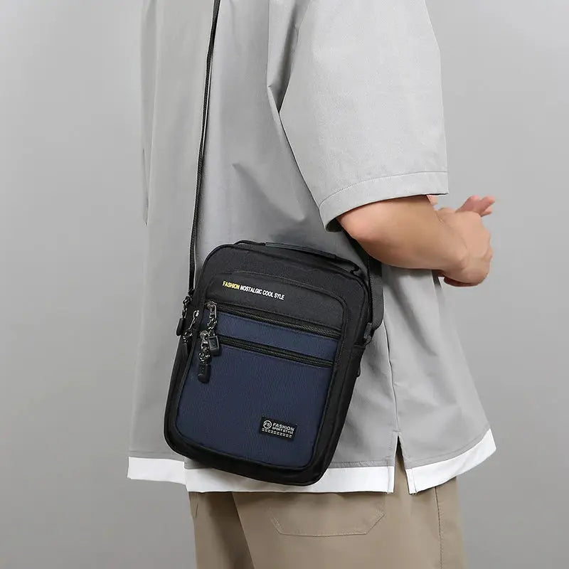New Fashion Oxford Men Crossbody Bag by Simples Market; navy blue with multiple pockets