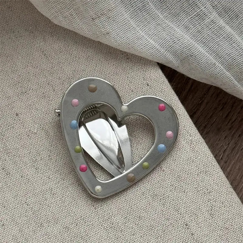 Silvery Y2K Metal Duckbill Hair Clip For Side Bangs And Everyday Glamour Retro Inspired Fashion Accessory For Women