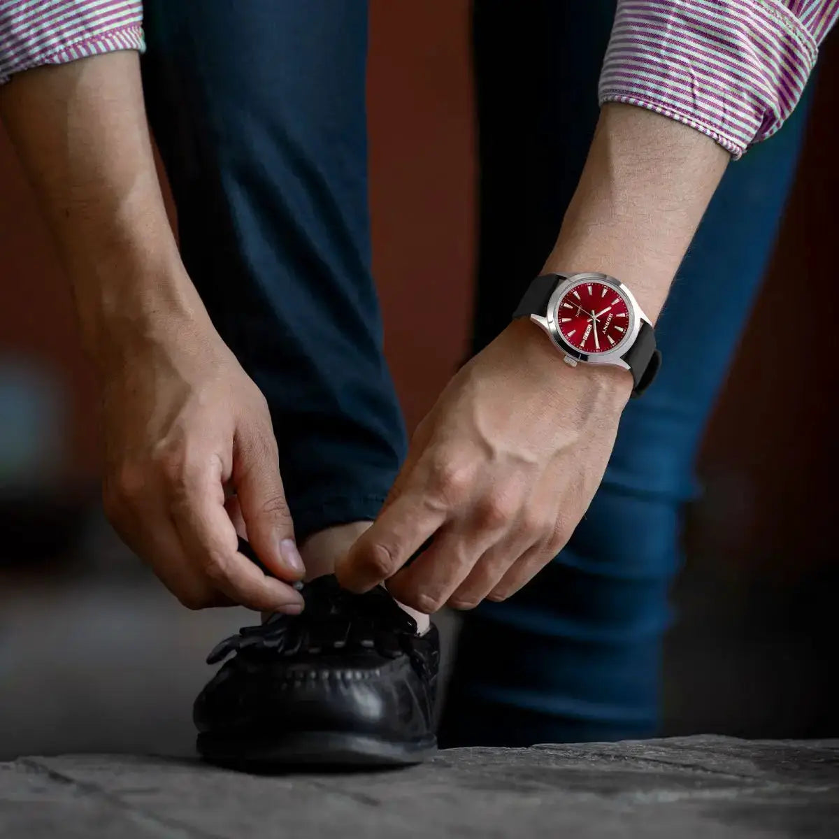 BERNY men's watch with red dial, stainless steel case, black silicone strap from Simples Market.