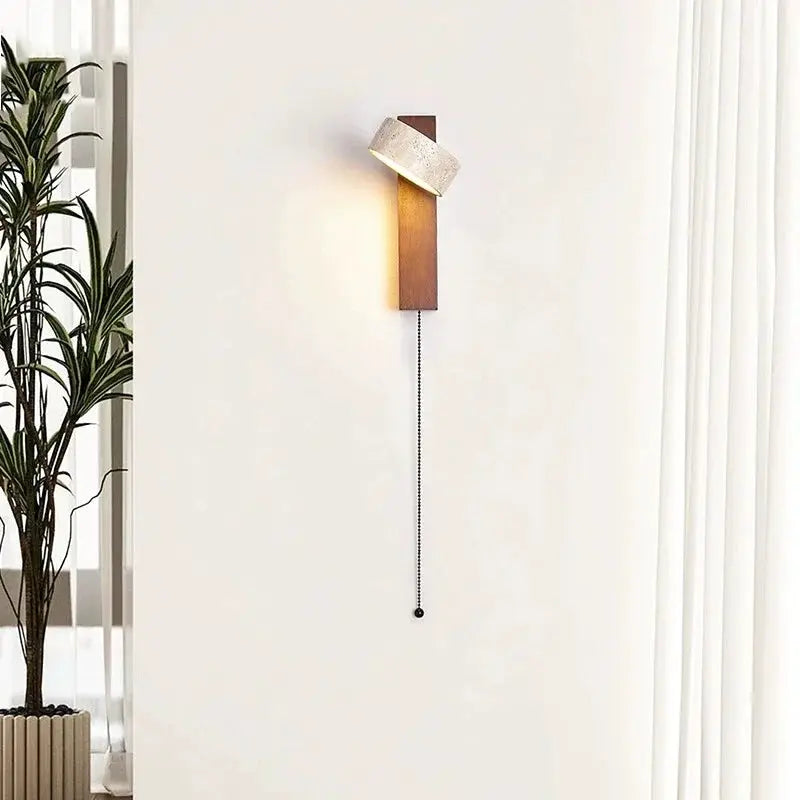 Bedside wall lamp in walnut wood with cream shade, pull-chain switch, rotatable LED light