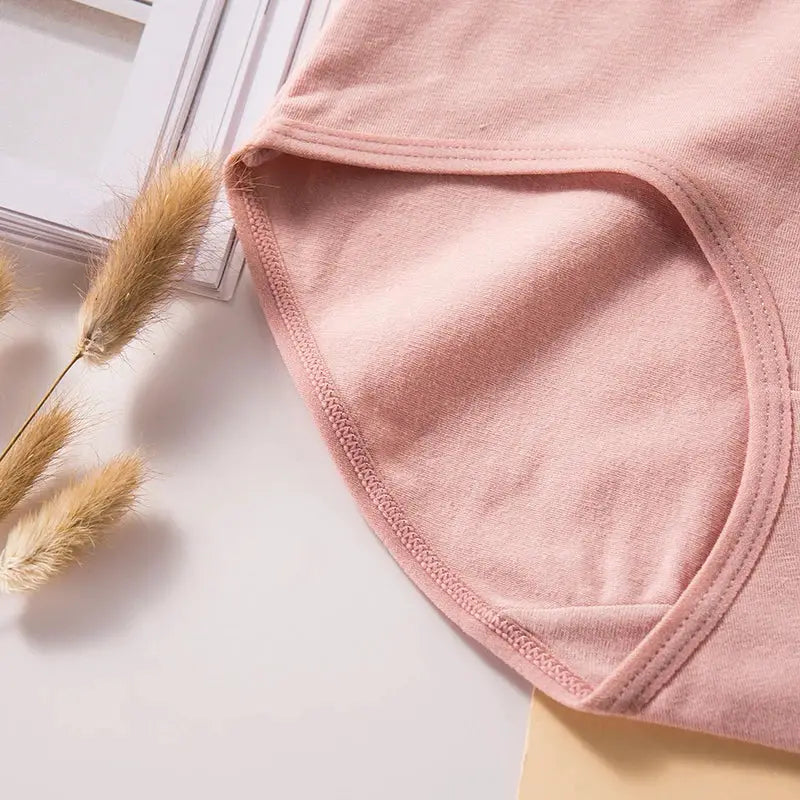 Women's high-waist cotton panties, pink, breathable underwear with soft stitched edges