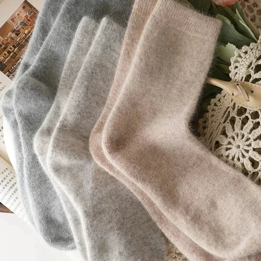 Womens Wool Socks Winter Thermal Tube Socks Thickened With Cashmere Rabbit Hair Black