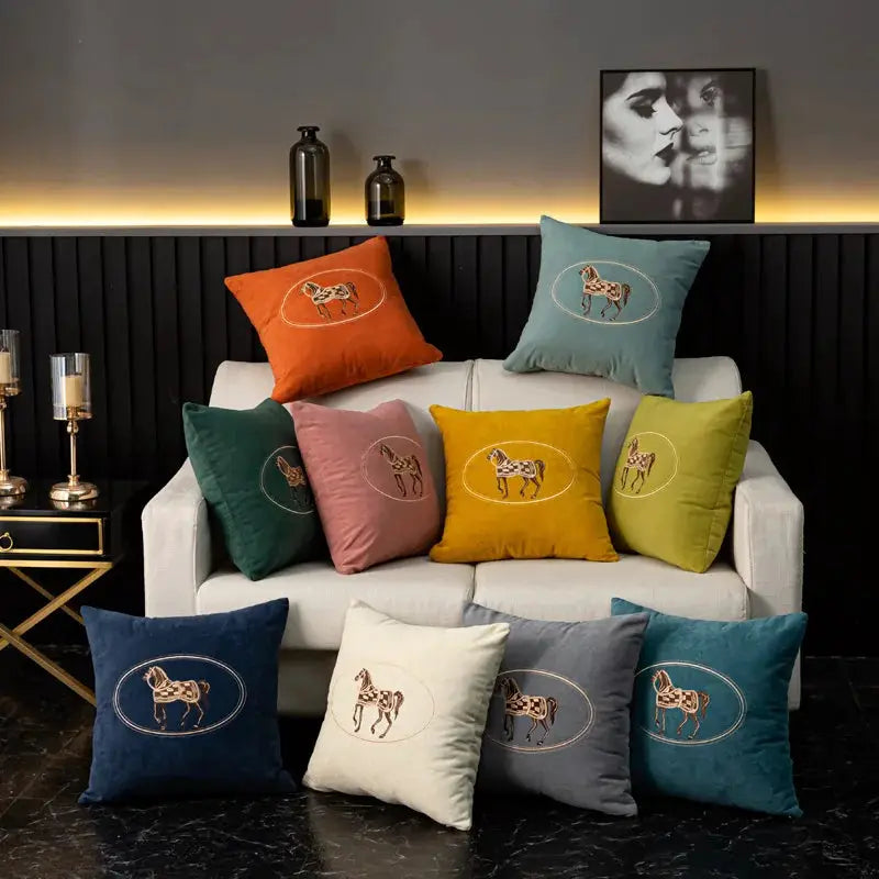 Set of 11 horse-pattern hand-embroidered cushion covers, 45x45 cm, in assorted colors