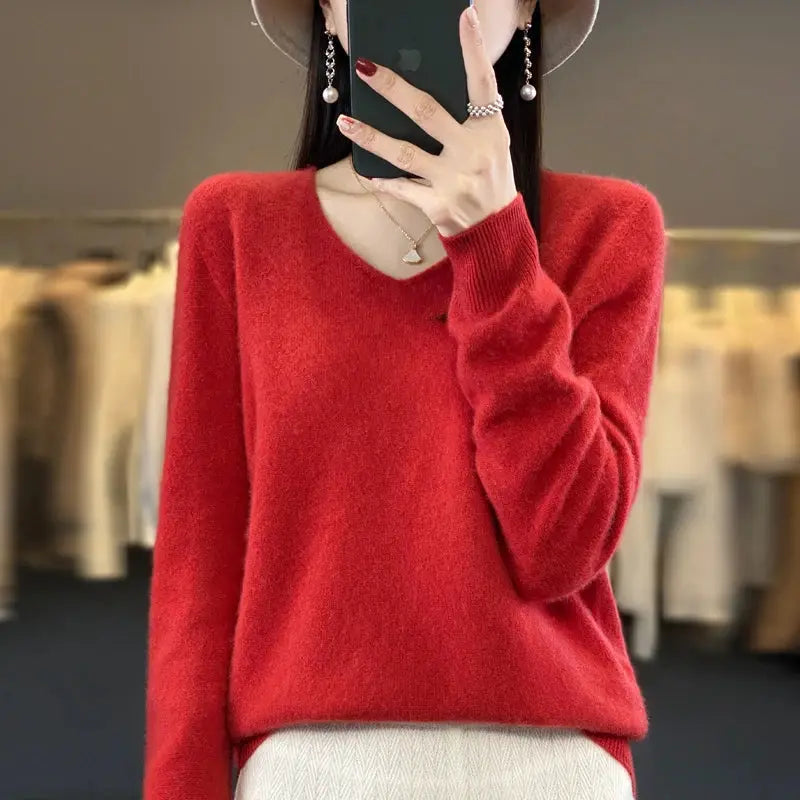 Women's Merino Wool V Neck Pullover Sweater Loose Fit for Autumn and Winter Comfort
