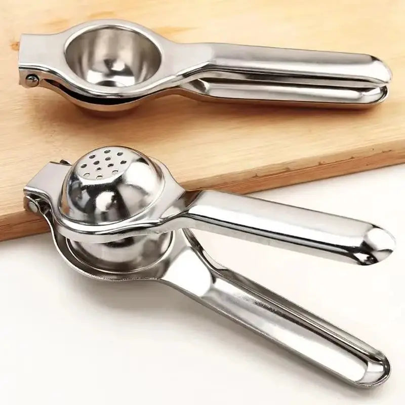 Stainless Steel Manual Juicer for Lemons and Oranges Handheld Fruit Squeezer Kitchen Press Tool
