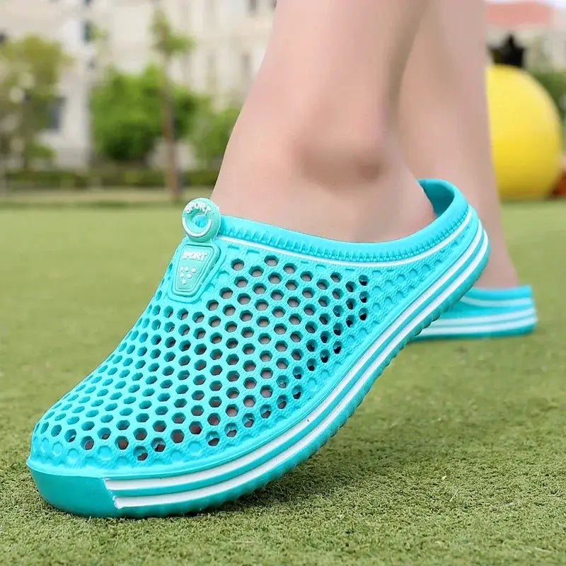 Men's Pool Sandals Slip On Summer Outdoor Beach Shoes Garden Clogs Casual Water Slippers Unisex