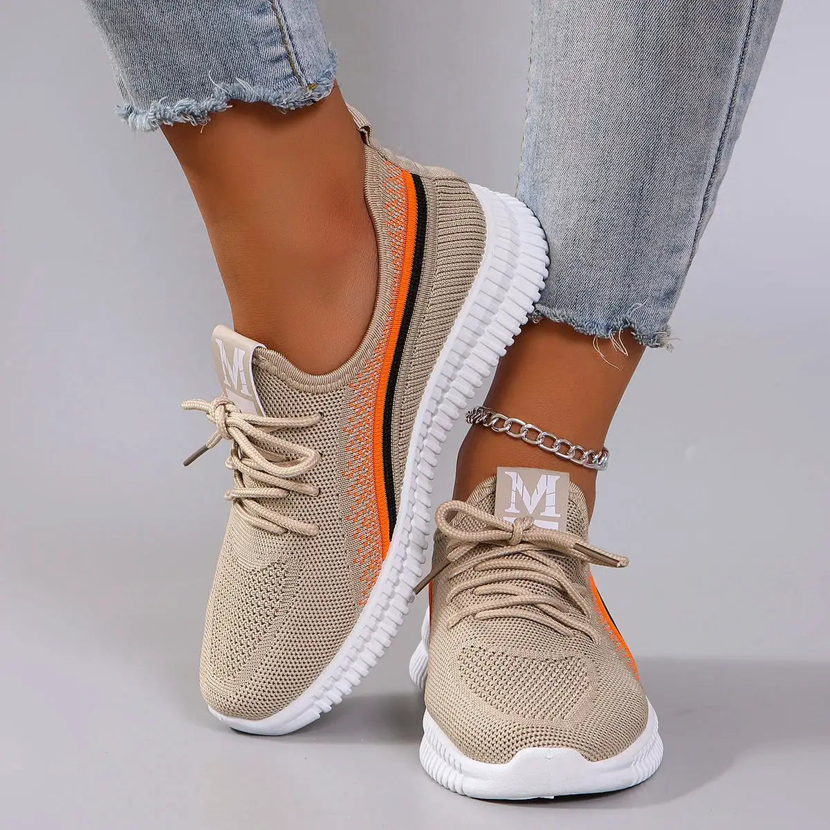 SwiftStride Womens Summer Breathable Mesh Flat Shoes Lightweight Casual Sneakers For All Day Comfort