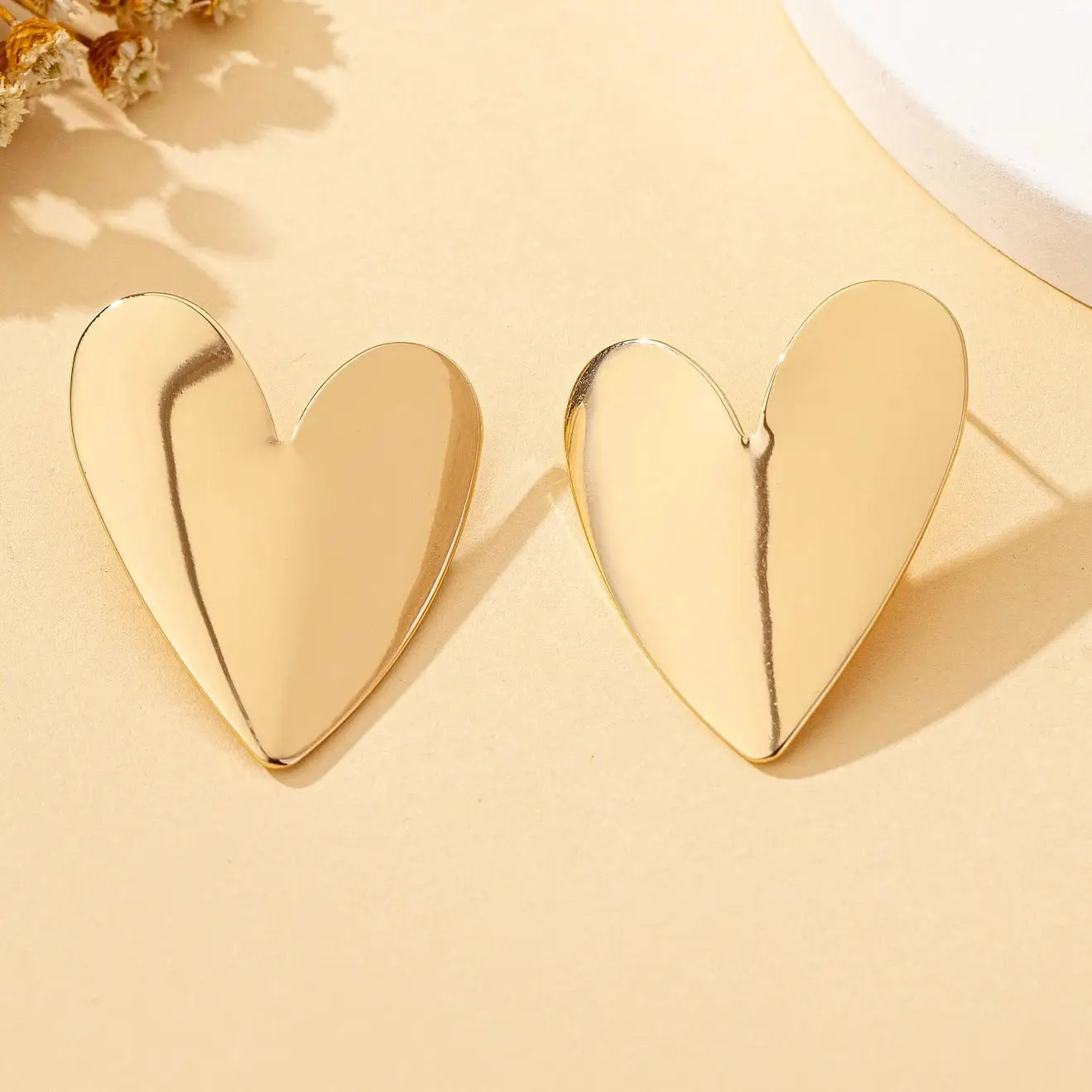 Smooth Irregular Heart Shaped Earrings For Women Elegant Stud Jewelry For Everyday And Vacation Wear