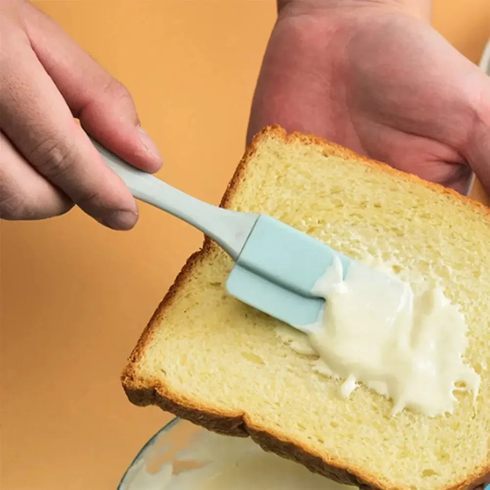 ChefCraft 3 Piece Silicone Spatula Set Cream Scraper Spatula Mixer And Oil Brush For Nonstick Baking