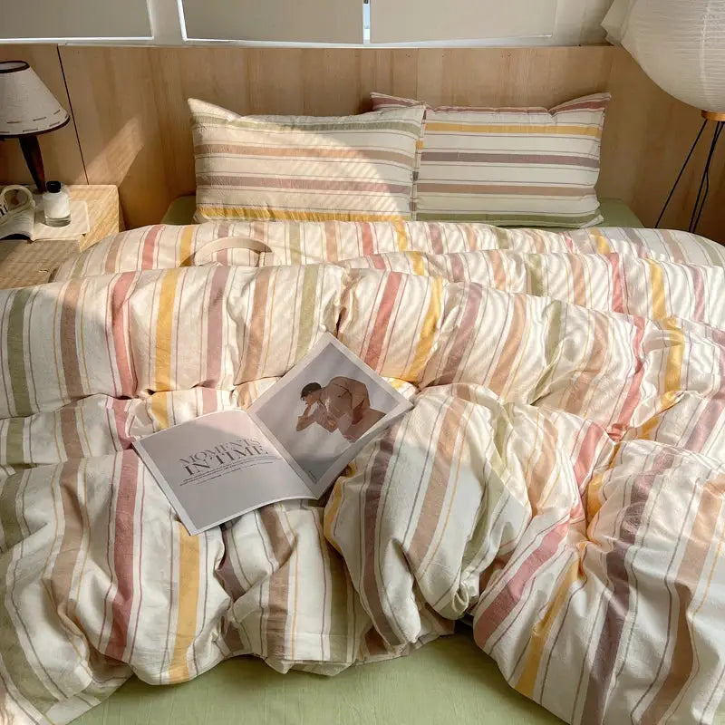 3-piece striped cotton bedding set with duvet cover and 2 pillowcases in pastel colors
