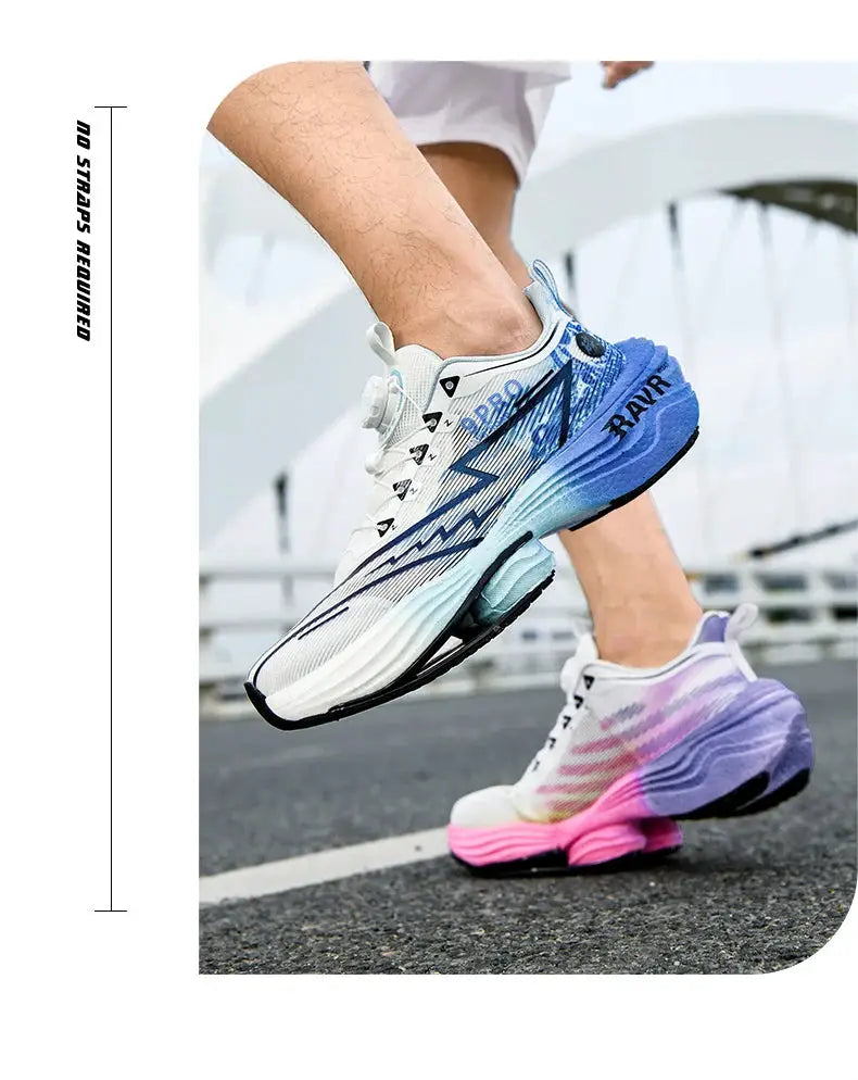 Simples Market men's running shoes with cushioning carbon plate; white-to-blue gradient with pink outsole accents