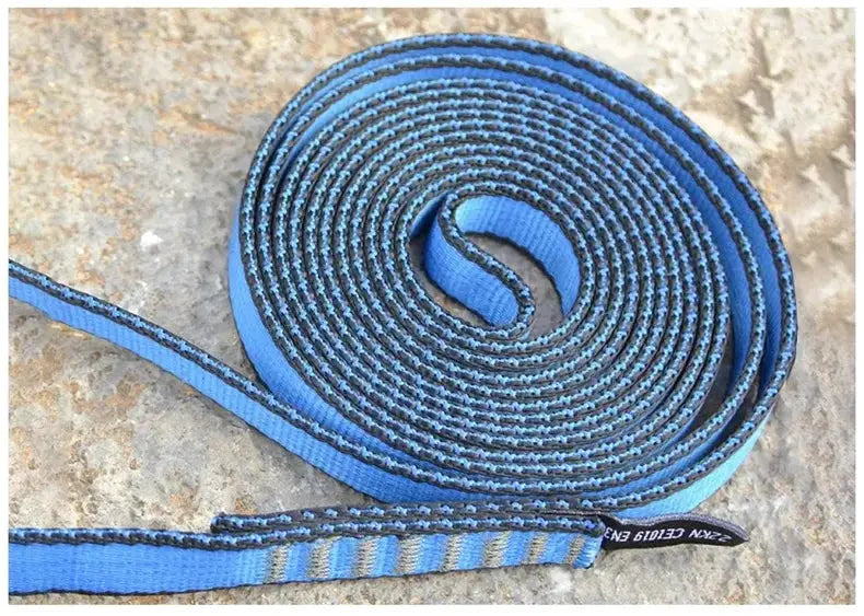 Simples Market blue rock climbing sling belt, high-strength polyester strap, coiled for storage