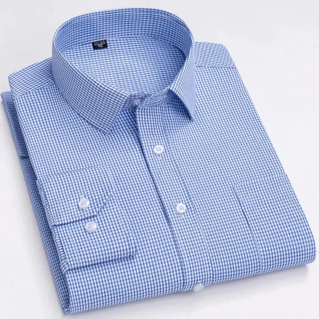 Men's long sleeve blue-and-white plaid shirt by Simples Market with chest pocket