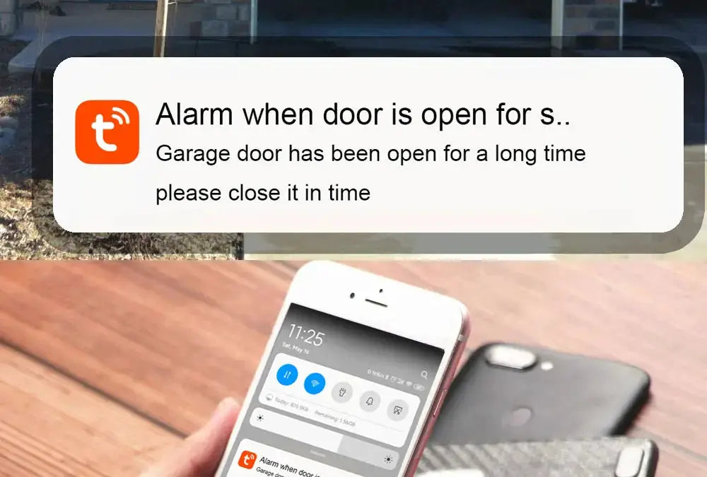 Smart garage door opener by Simples Market with Tuya Smart Life app control; compatible with Alexa & Google Assistant.