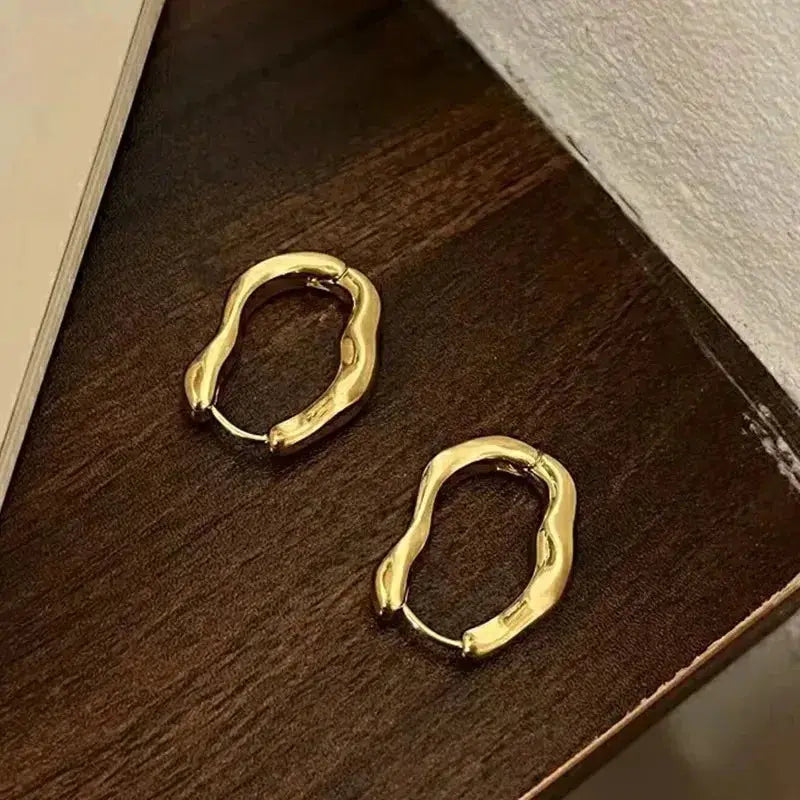 2Pcs Zinc Alloy Smooth Hoop Earrings For Women And Girls Elegant Luxury Jewelry Daily Wear