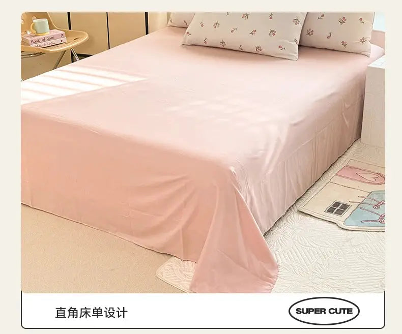 Tulip three-piece student bedding set in pale pink quilt cover with floral pillowcases, Simples Market.
