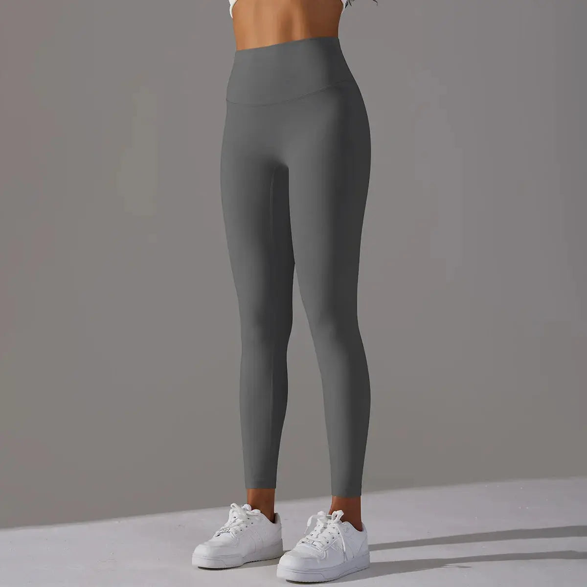 High-waist naked-feeling leggings for women, gray fitness and yoga tights by Simples Market
