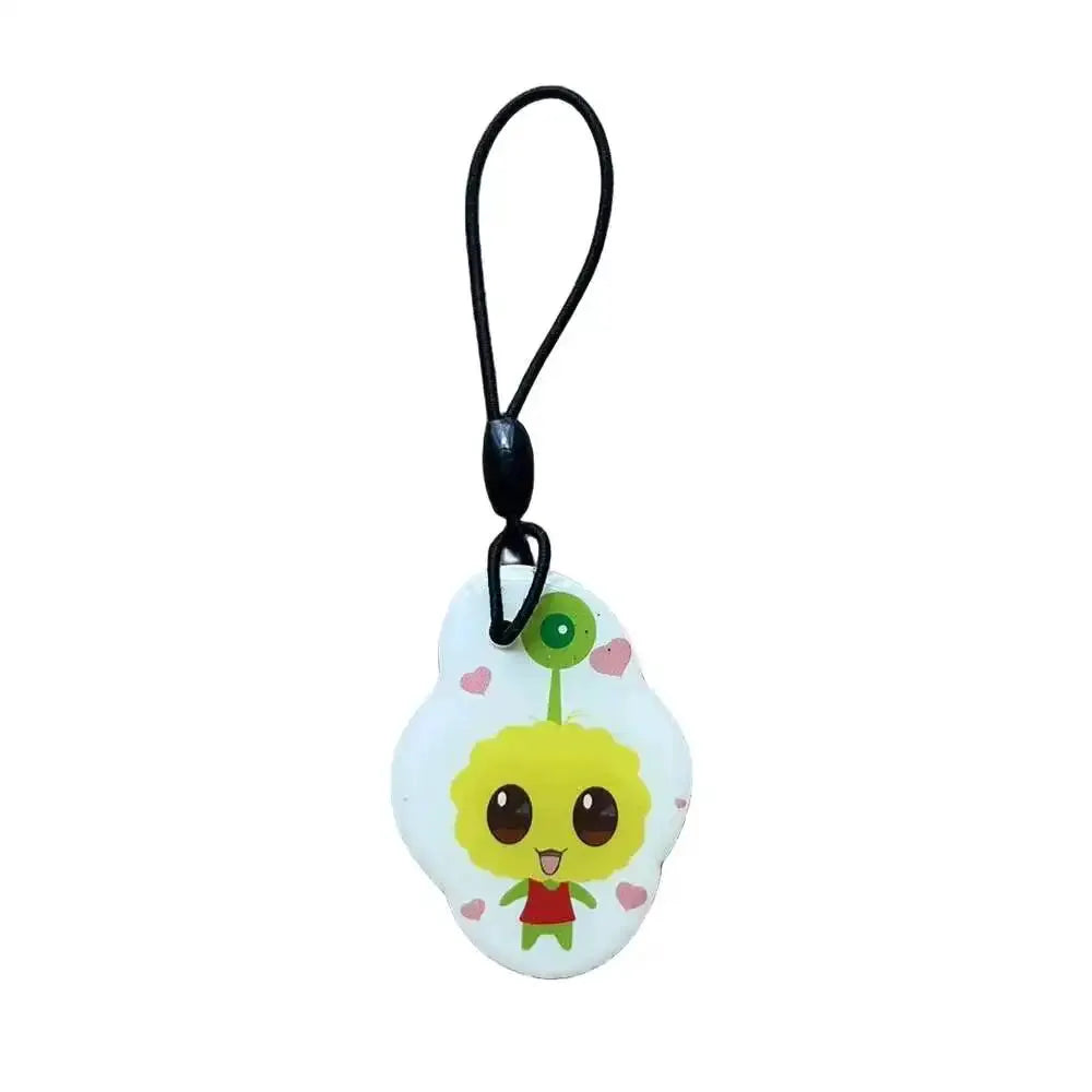 Simples Market RFID EM4305 T5577 125KHz key tag with yellow cartoon character charm on black lanyard