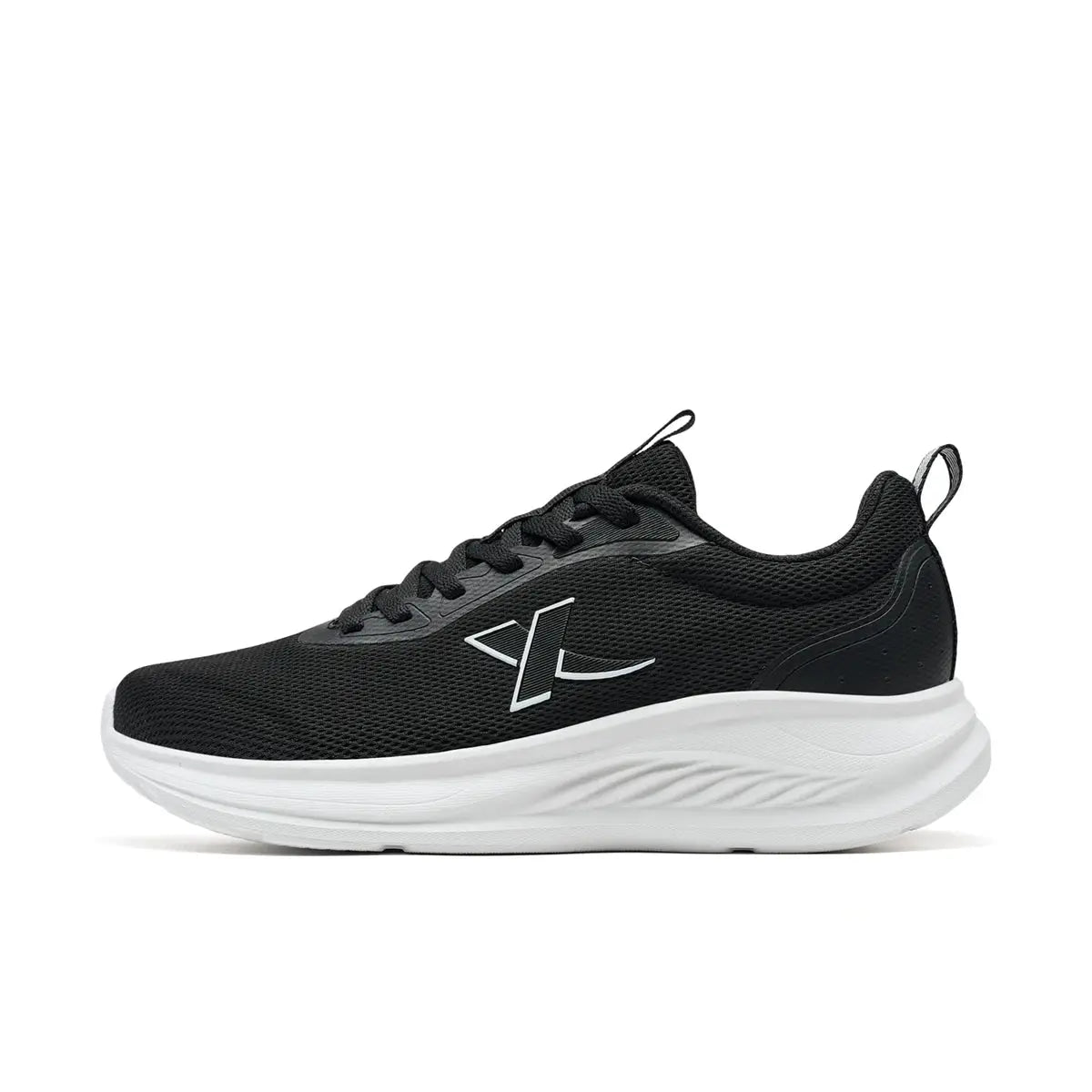 Xtep men's running shoe in black breathable mesh with white cushioned sole and side logo