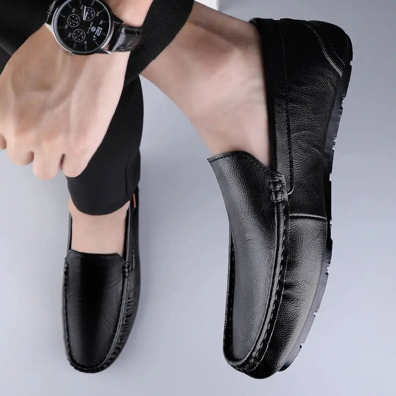 Black genuine leather men's loafers slip-on moccasins, breathable driving shoe style