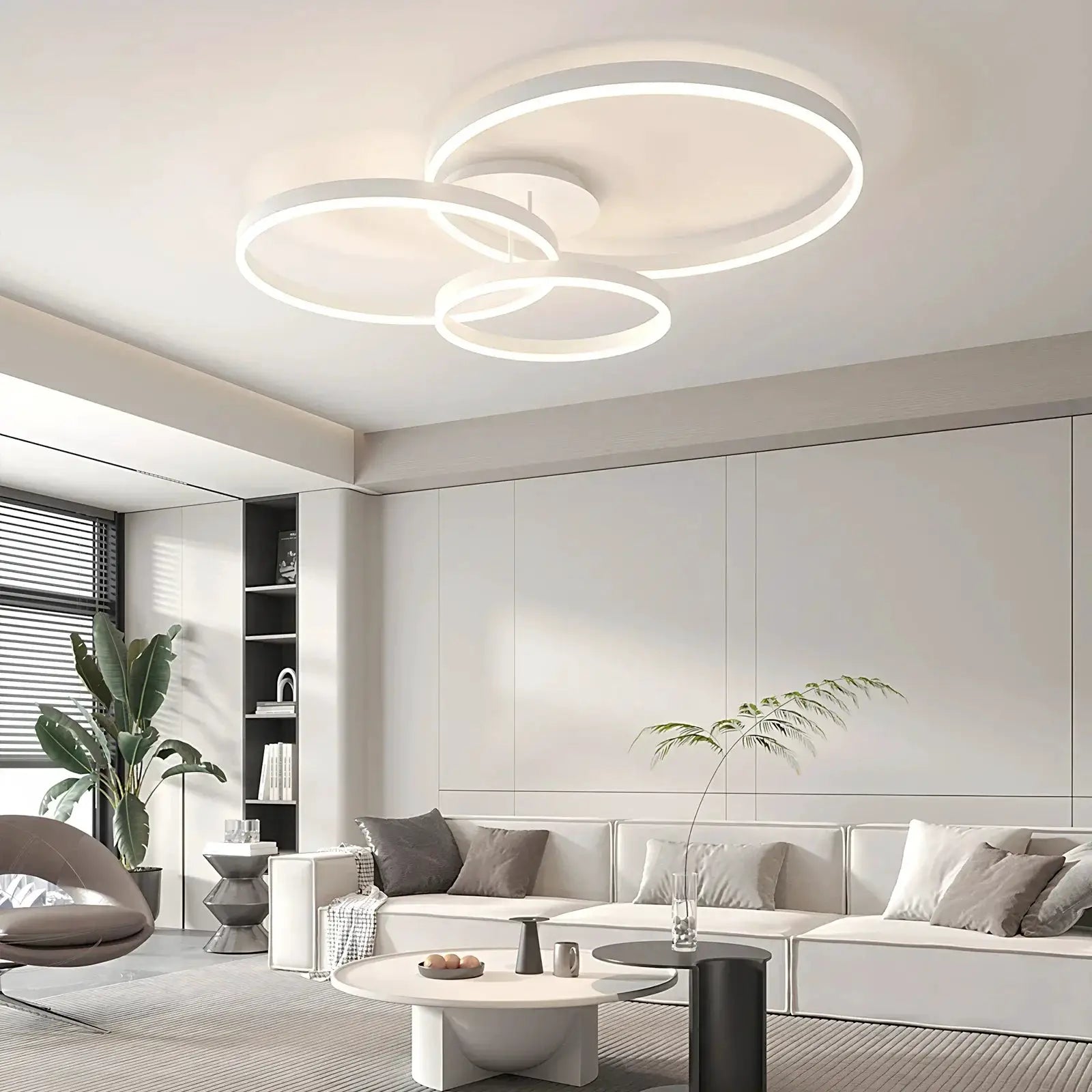 Simples Market smart ceiling chandelier with three interconnected white LED rings for a modern living room.