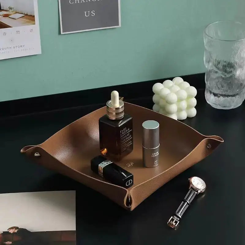 Leather Living Room Entry Key Storage Box and Cosmetics Sundries European Tray Desktop Organizer