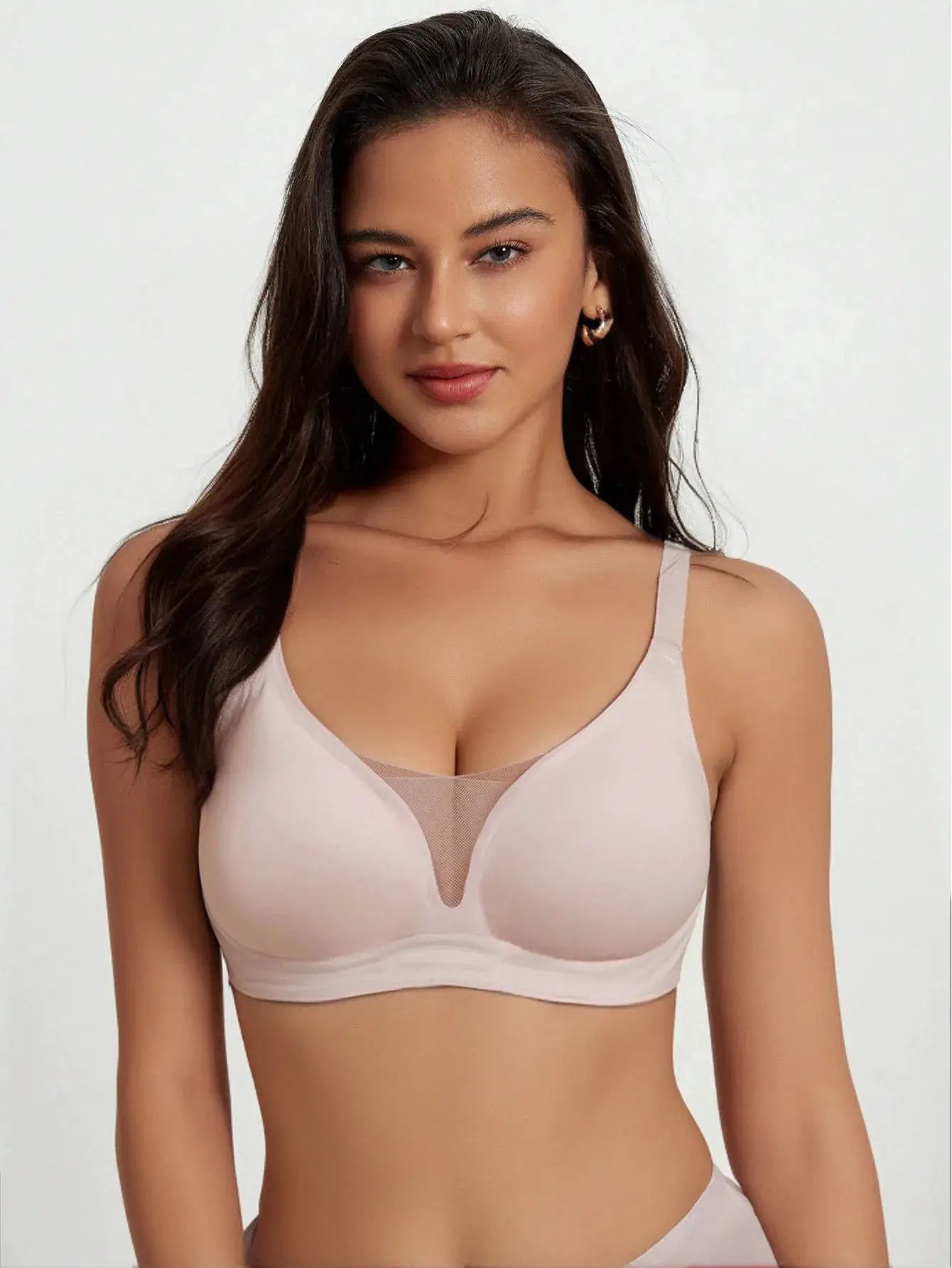 Plus-size seamless Beauty Back wireless push-up bra by Simples Market in soft pink