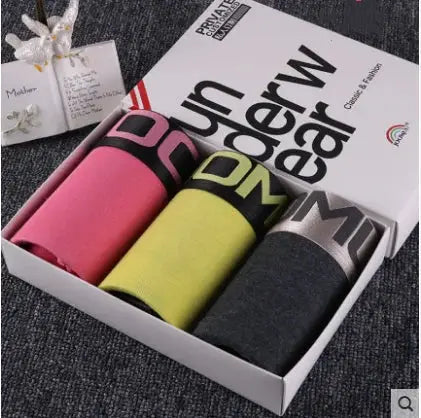 3-pack women's cotton panties in pink, yellow and black; breathable briefs by Simples Market