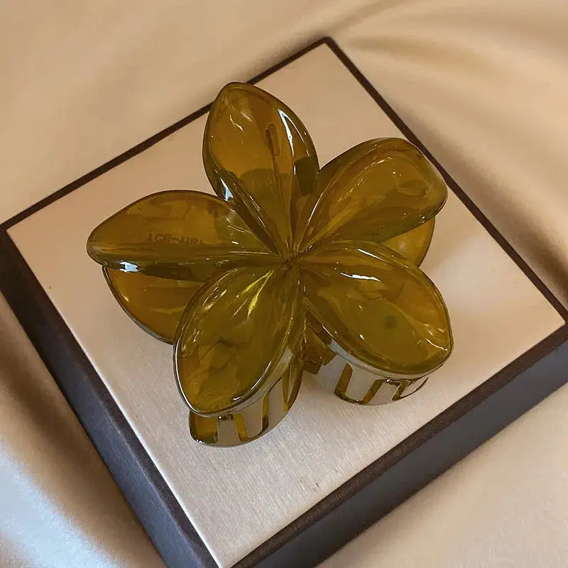 BelleBloom Large Matte Flower Claw Clip Secure All Hair Types With Durable Geometric Design