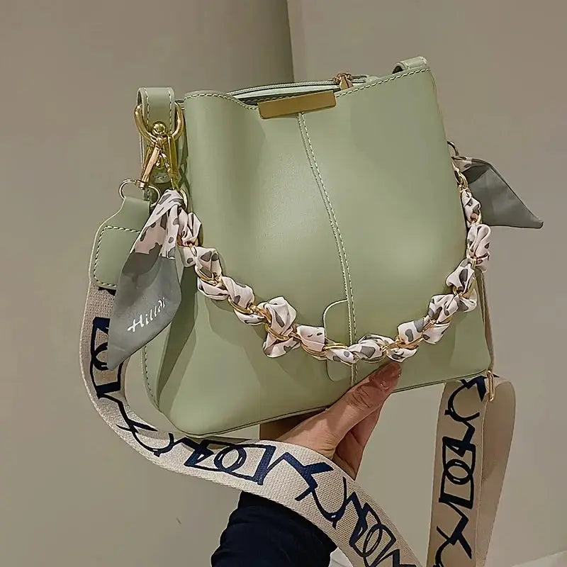 Simples Market mint green bucket bag with ribbon chain handle and crossbody strap, large capacity