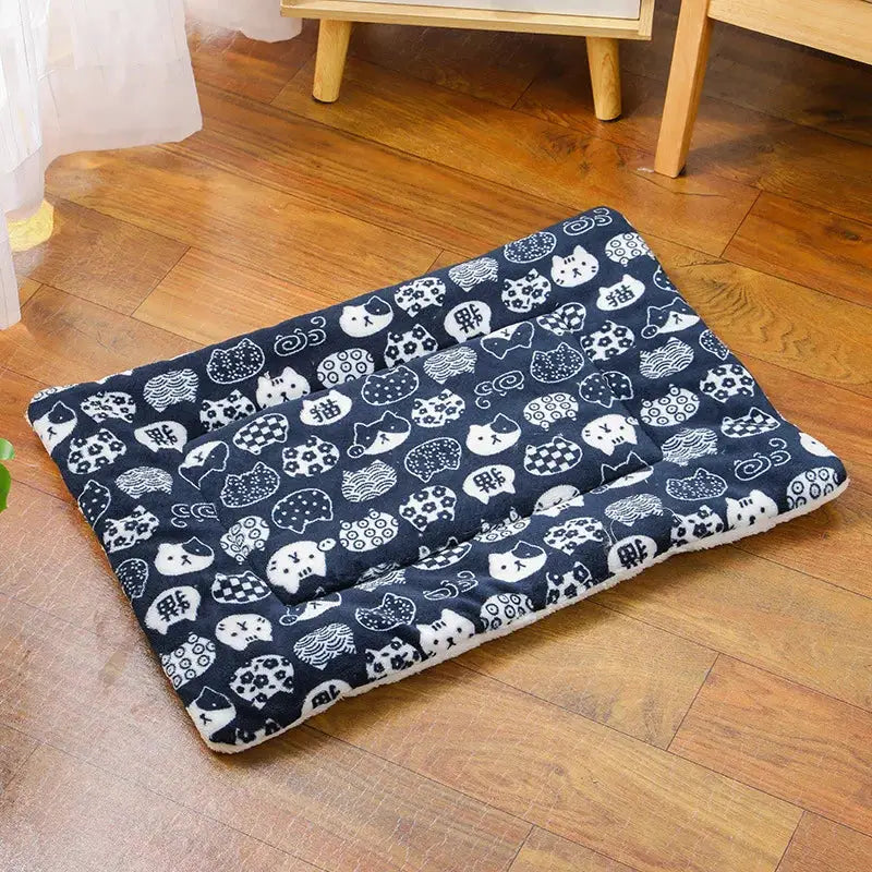 Thick Flannel Pet Mat Bed For Dogs And Cats Soft Sleeping Mat Blanket For Puppies And Kittens