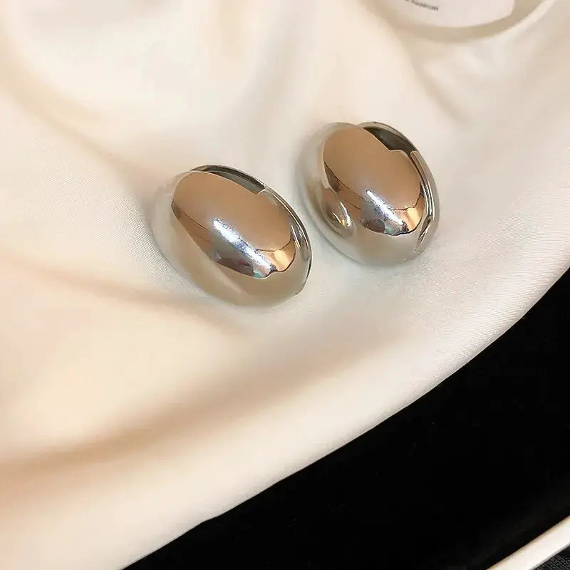 Gold Tone Irregular Oval Stud Earrings For Women Minimalist Geometric Jewelry Fashion Accessory