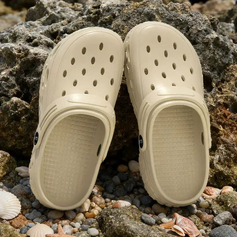 AuraWalk Unisex Platform Sandals Non Slip Closed Toe Lightweight EVA Cushioned Sole For Summer Beach Home