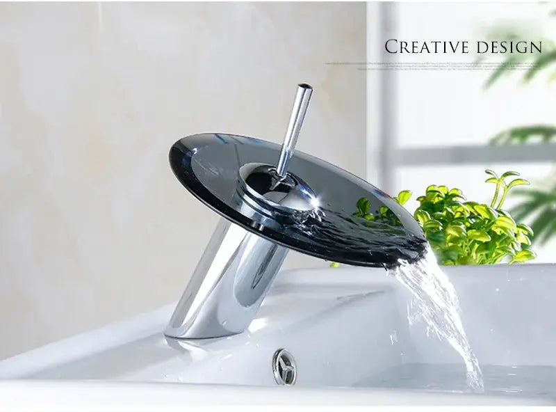 Simples Market bathroom faucet with chrome deck-mounted single-lever mixer and circular glass waterfall plate