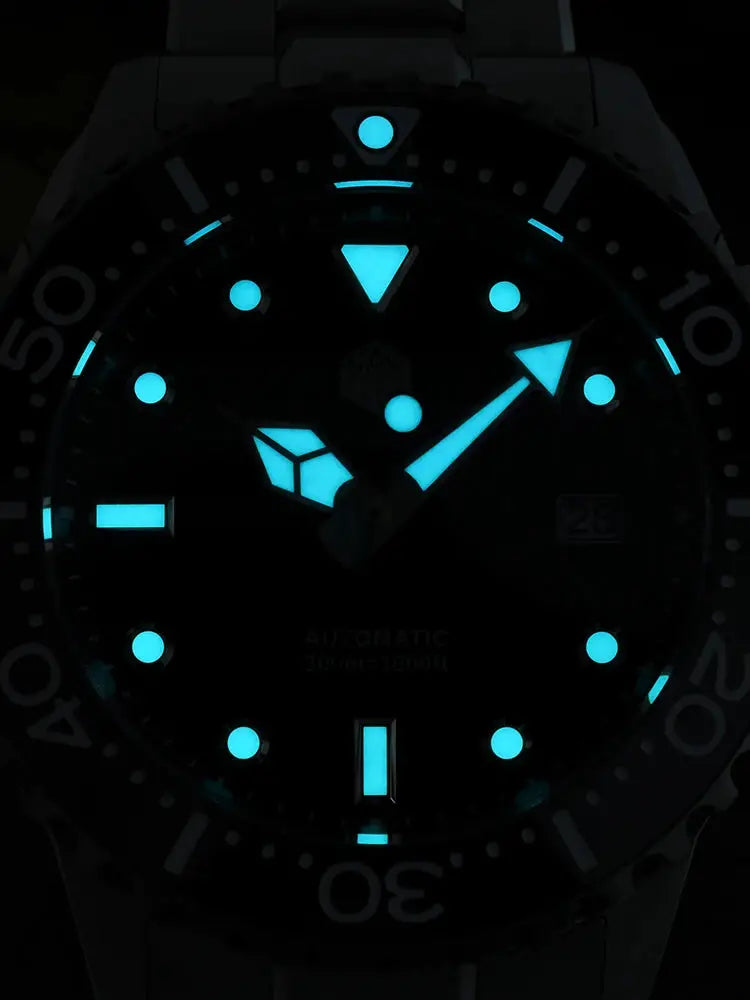 San Martin diver watch, 40–44mm, automatic with luminous teal markers and hands, date window