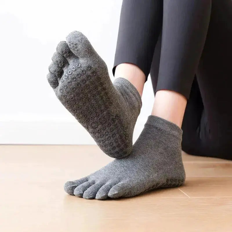 Breathable Women Pilates Socks Five Toe Silicone Non Slip Yoga Socks For Ballet Dance And Fitness Cotton Socks